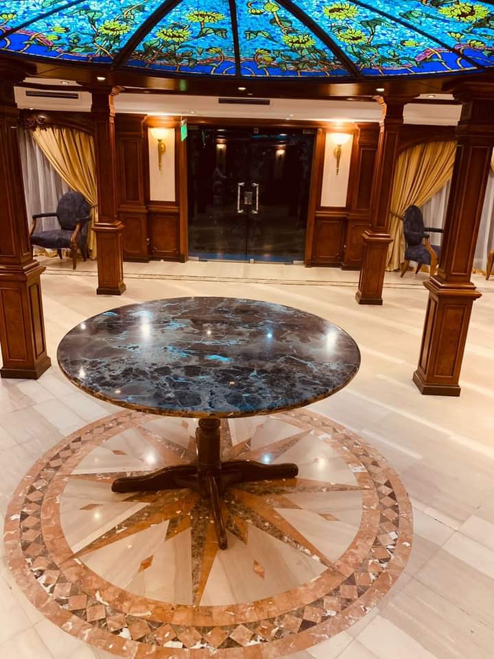 prince omar Nile Cruse | Voyaguids.com