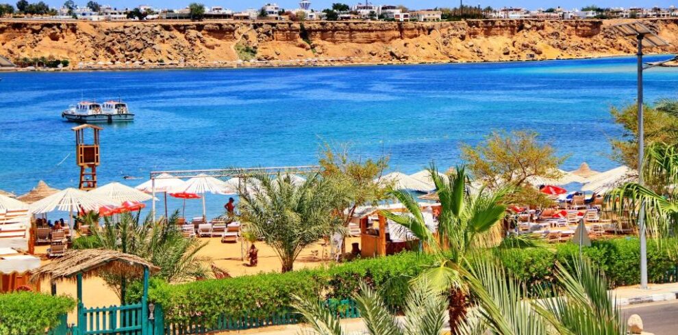 Turquoise Beach Hotel | Voyaguids.com