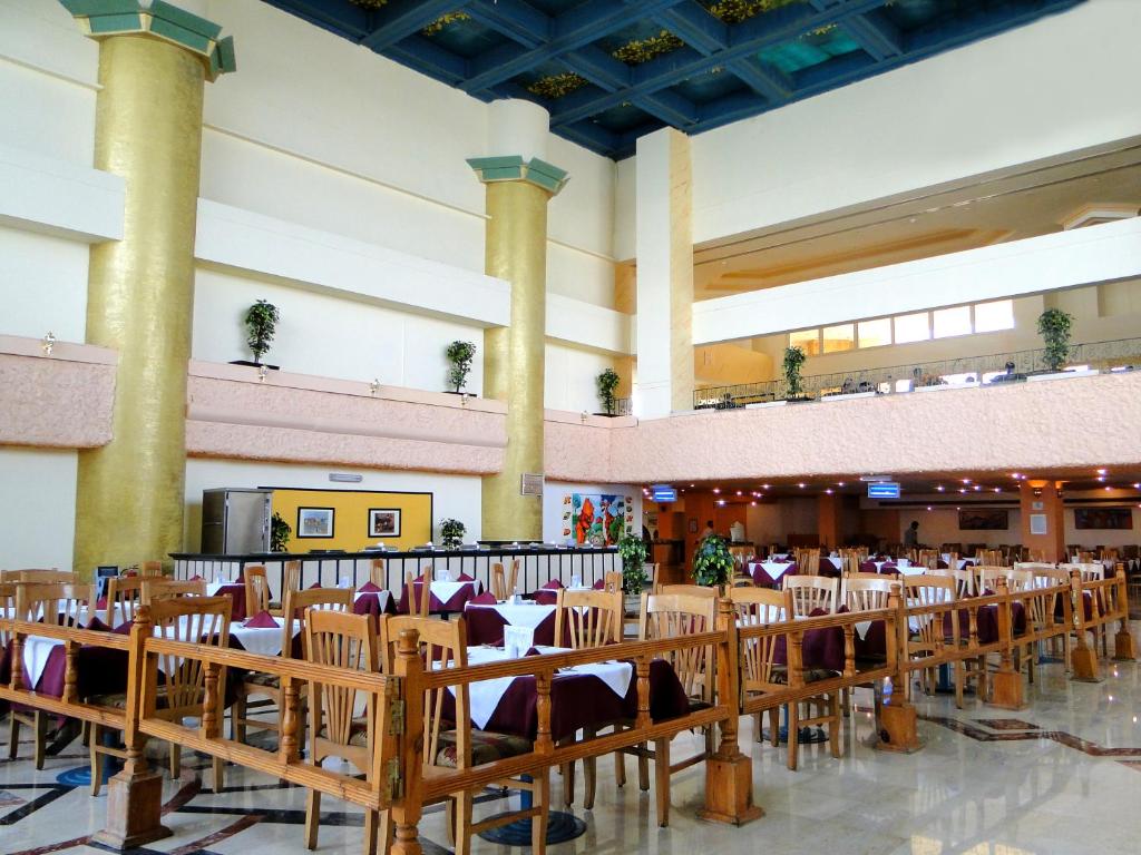 Sharm Holiday Resort | Voyaguids.com